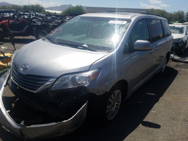 Photo 1 VIN: 5TDYK3DC2CS262171 - TOYOTA SIENNA XLE 