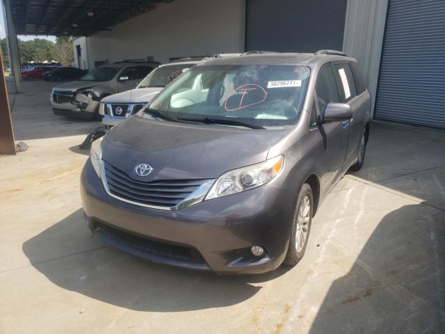 Photo 1 VIN: 5TDYK3DC2CS273722 - TOYOTA SIENNA XLE 