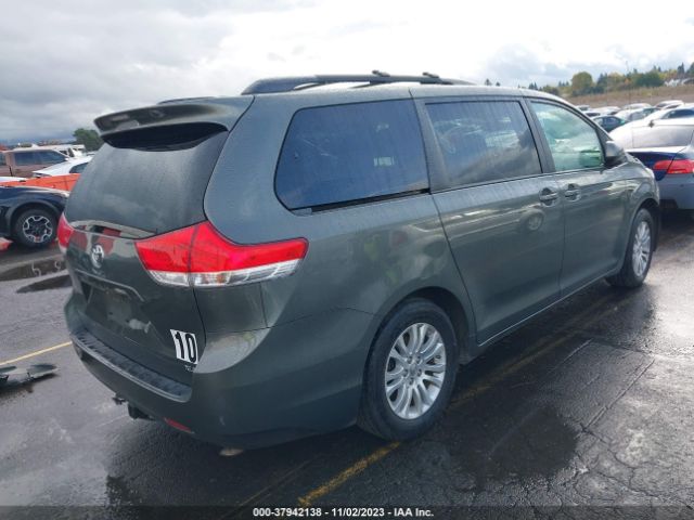 Photo 3 VIN: 5TDYK3DC2CS277964 - TOYOTA SIENNA 