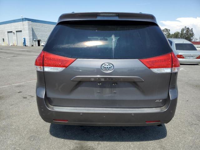 Photo 5 VIN: 5TDYK3DC2DS301245 - TOYOTA SIENNA XLE 