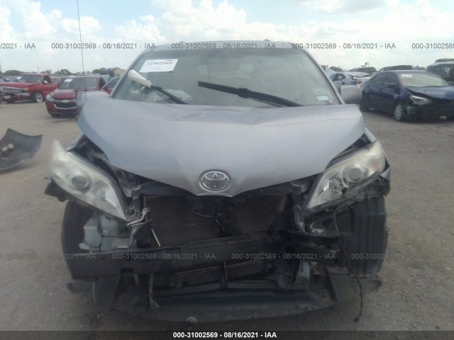 Photo 5 VIN: 5TDYK3DC2DS338988 - TOYOTA SIENNA 