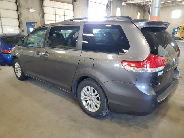 Photo 1 VIN: 5TDYK3DC2DS368539 - TOYOTA SIENNA XLE 