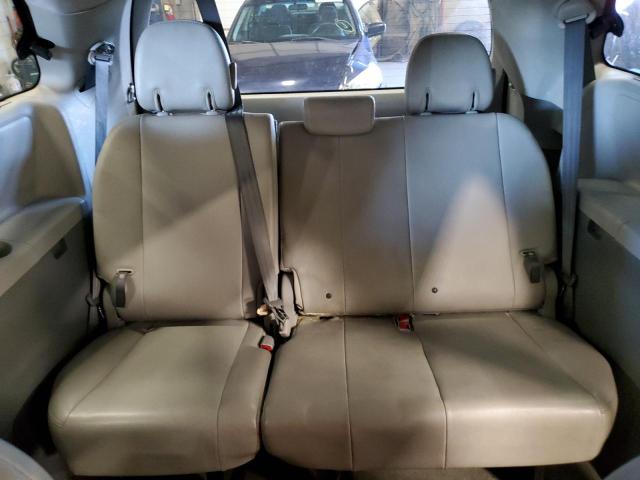 Photo 9 VIN: 5TDYK3DC2DS368539 - TOYOTA SIENNA XLE 