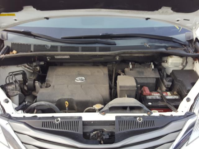 Photo 6 VIN: 5TDYK3DC2DS369674 - TOYOTA SIENNA XLE 