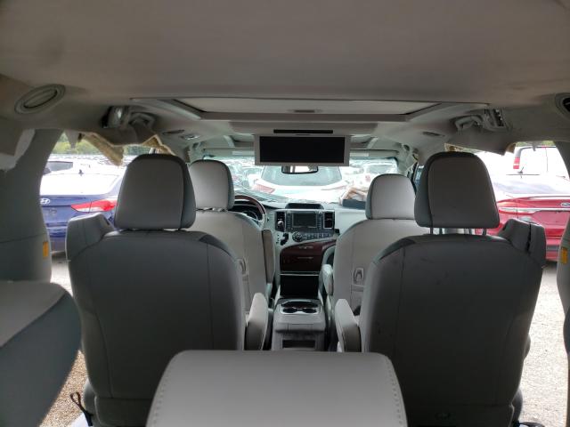 Photo 8 VIN: 5TDYK3DC2DS383302 - TOYOTA SIENNA XLE 