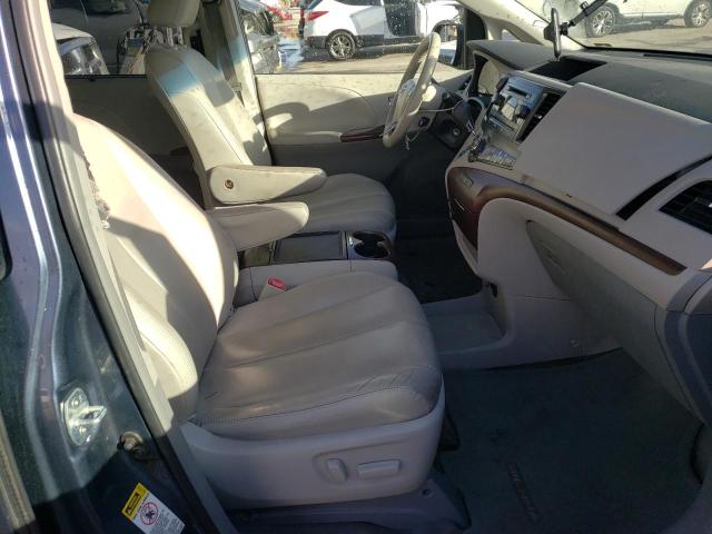 Photo 4 VIN: 5TDYK3DC2DS383350 - TOYOTA SIENNA XLE 