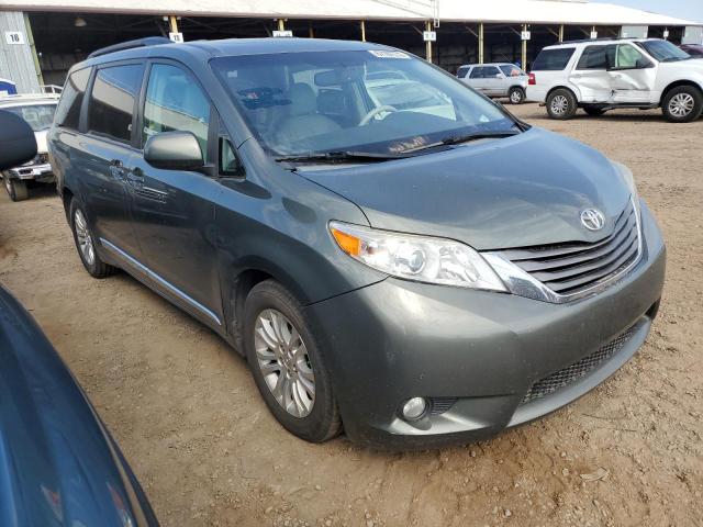 Photo 3 VIN: 5TDYK3DC2ES419071 - TOYOTA SIENNA XLE 