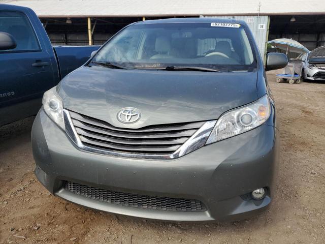 Photo 4 VIN: 5TDYK3DC2ES419071 - TOYOTA SIENNA XLE 