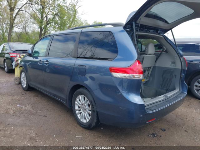 Photo 2 VIN: 5TDYK3DC2ES424447 - TOYOTA SIENNA 