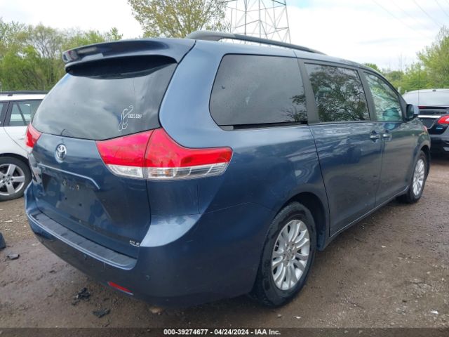 Photo 3 VIN: 5TDYK3DC2ES424447 - TOYOTA SIENNA 