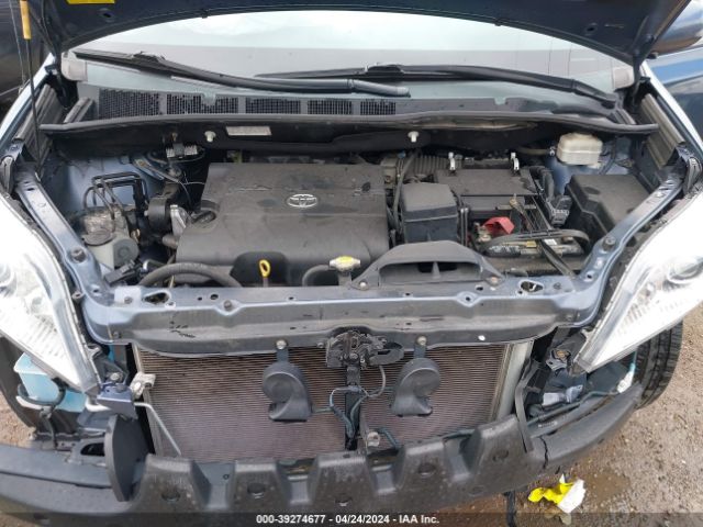 Photo 9 VIN: 5TDYK3DC2ES424447 - TOYOTA SIENNA 