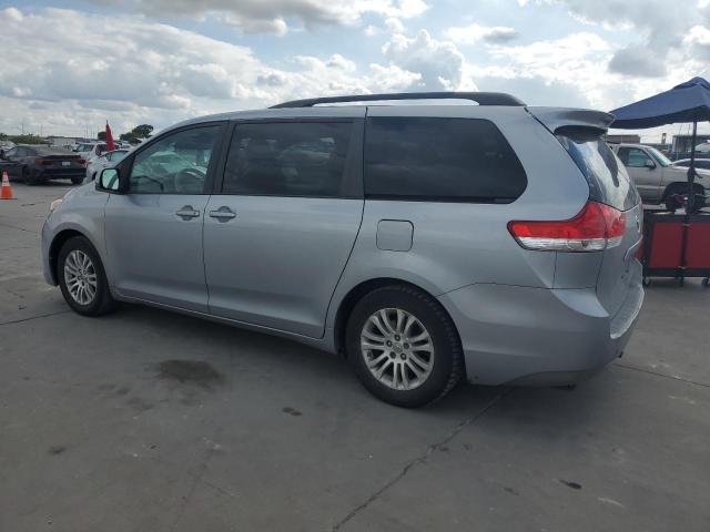 Photo 1 VIN: 5TDYK3DC2ES446898 - TOYOTA SIENNA XLE 