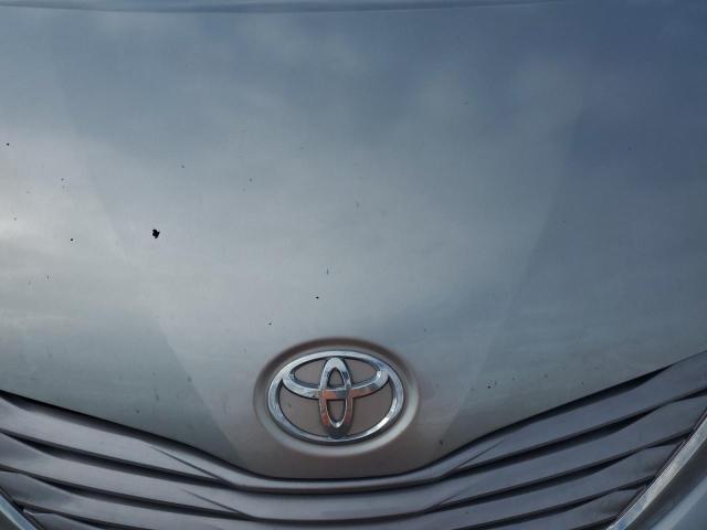 Photo 11 VIN: 5TDYK3DC2ES446898 - TOYOTA SIENNA XLE 