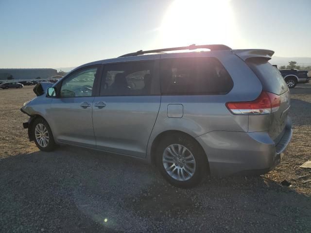 Photo 1 VIN: 5TDYK3DC2ES460767 - TOYOTA SIENNA XLE 