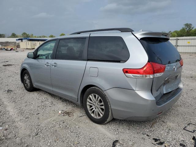 Photo 1 VIN: 5TDYK3DC2ES465192 - TOYOTA SIENNA XLE 