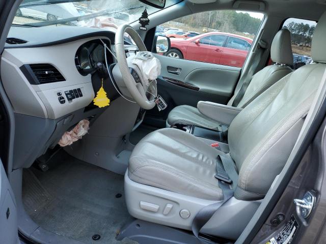 Photo 6 VIN: 5TDYK3DC2ES504881 - TOYOTA SIENNA XLE 