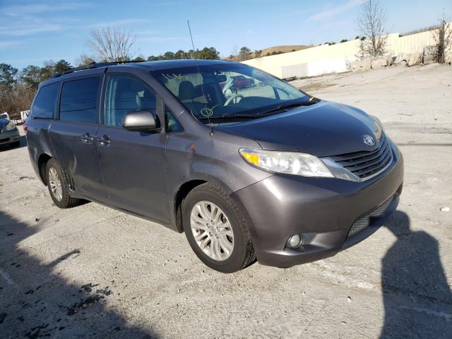 Photo 0 VIN: 5TDYK3DC2ES517887 - TOYOTA SIENNA XLE 