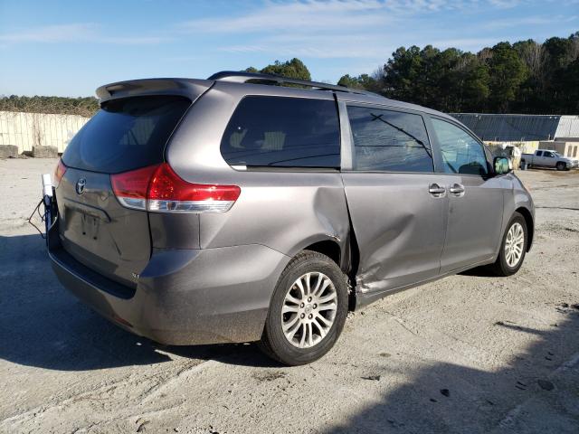 Photo 3 VIN: 5TDYK3DC2ES517887 - TOYOTA SIENNA XLE 