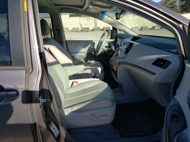 Photo 4 VIN: 5TDYK3DC2ES517887 - TOYOTA SIENNA XLE 