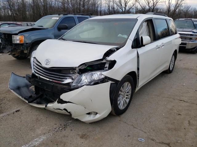 Photo 1 VIN: 5TDYK3DC2FS539213 - TOYOTA SIENNA XLE 