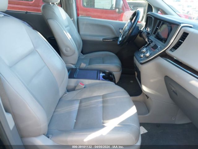 Photo 4 VIN: 5TDYK3DC2FS542385 - TOYOTA SIENNA 