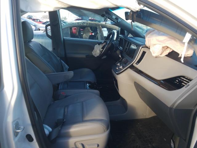 Photo 4 VIN: 5TDYK3DC2FS543214 - TOYOTA SIENNA XLE 