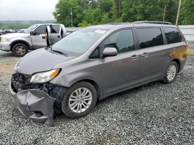 Photo 0 VIN: 5TDYK3DC2FS546291 - TOYOTA SIENNA XLE 