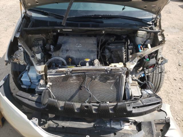 Photo 6 VIN: 5TDYK3DC2FS549661 - TOYOTA SIENNA XLE 