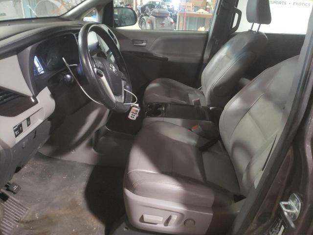 Photo 6 VIN: 5TDYK3DC2FS570347 - TOYOTA SIENNA XLE 