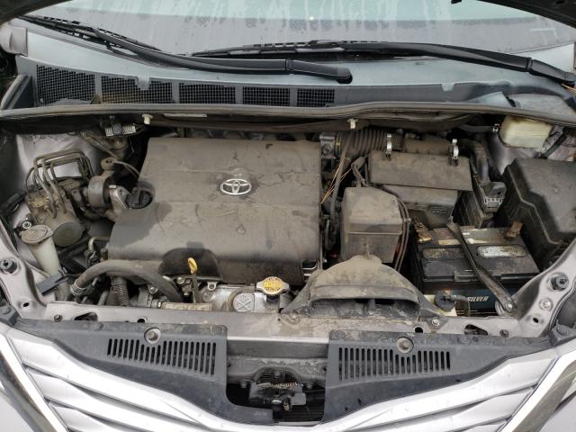 Photo 6 VIN: 5TDYK3DC2FS571921 - TOYOTA SIENNA XLE 