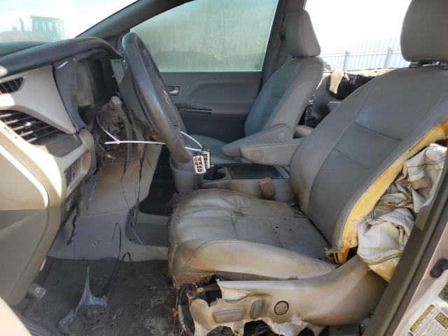 Photo 6 VIN: 5TDYK3DC2FS580599 - TOYOTA SIENNA XLE 