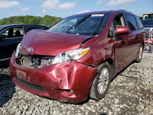 Photo 0 VIN: 5TDYK3DC2FS590548 - TOYOTA SIENNA XLE 