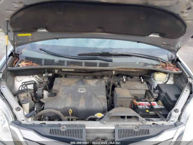 Photo 9 VIN: 5TDYK3DC2FS623189 - TOYOTA SIENNA 