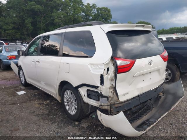 Photo 2 VIN: 5TDYK3DC2FS634953 - TOYOTA SIENNA 