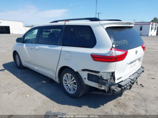 Photo 2 VIN: 5TDYK3DC2FS654572 - TOYOTA SIENNA 