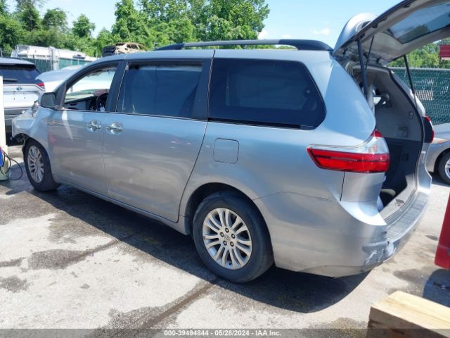 Photo 2 VIN: 5TDYK3DC2GS693518 - TOYOTA SIENNA 