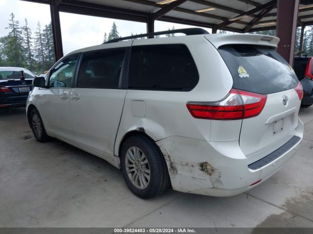 Photo 2 VIN: 5TDYK3DC2GS699660 - TOYOTA SIENNA 