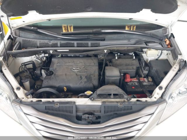 Photo 9 VIN: 5TDYK3DC2GS699660 - TOYOTA SIENNA 