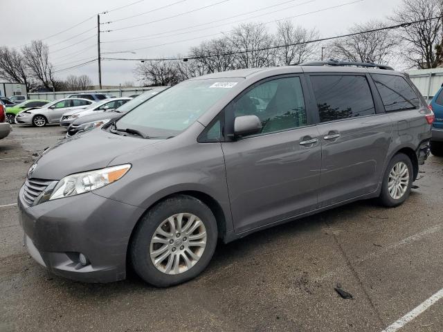 Photo 0 VIN: 5TDYK3DC2GS701472 - TOYOTA SIENNA XLE 