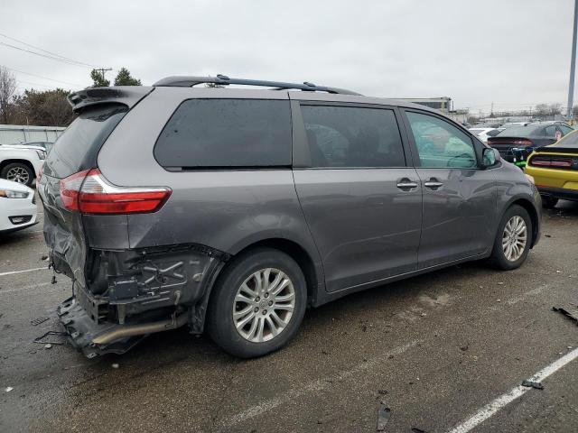 Photo 2 VIN: 5TDYK3DC2GS701472 - TOYOTA SIENNA XLE 