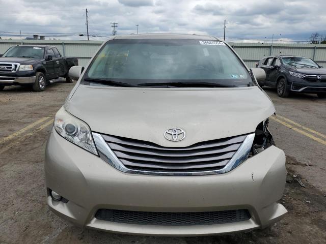 Photo 4 VIN: 5TDYK3DC2GS708180 - TOYOTA SIENNA XLE 