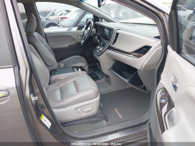 Photo 4 VIN: 5TDYK3DC2GS732494 - TOYOTA SIENNA 