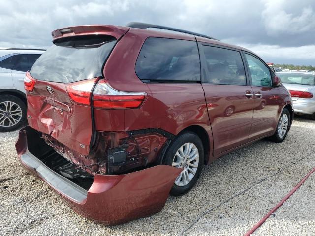 Photo 2 VIN: 5TDYK3DC2GS742328 - TOYOTA SIENNA XLE 