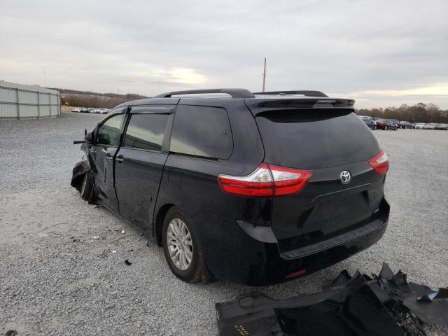 Photo 2 VIN: 5TDYK3DC2GS746007 - TOYOTA SIENNA XLE 