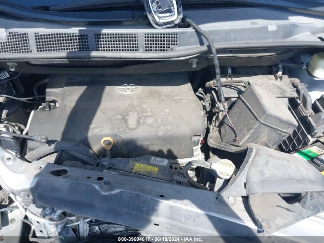 Photo 9 VIN: 5TDYK3DC2GS765687 - TOYOTA SIENNA 