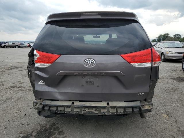 Photo 5 VIN: 5TDYK3DC3BS022884 - TOYOTA SIENNA XLE 