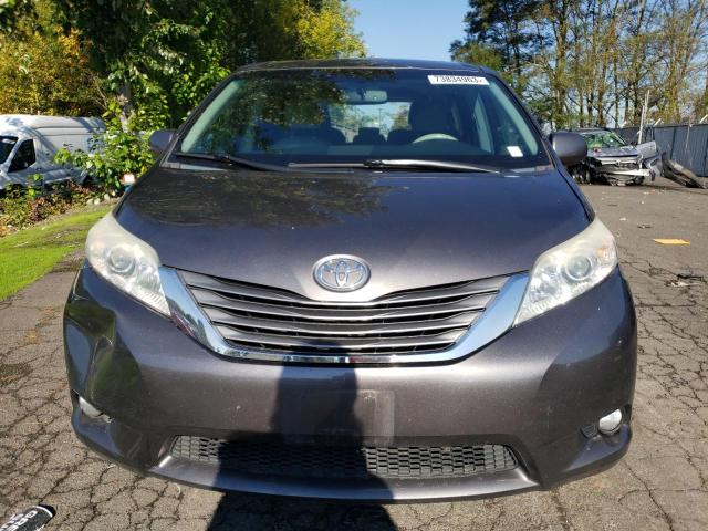 Photo 4 VIN: 5TDYK3DC3BS032587 - TOYOTA SIENNA XLE 