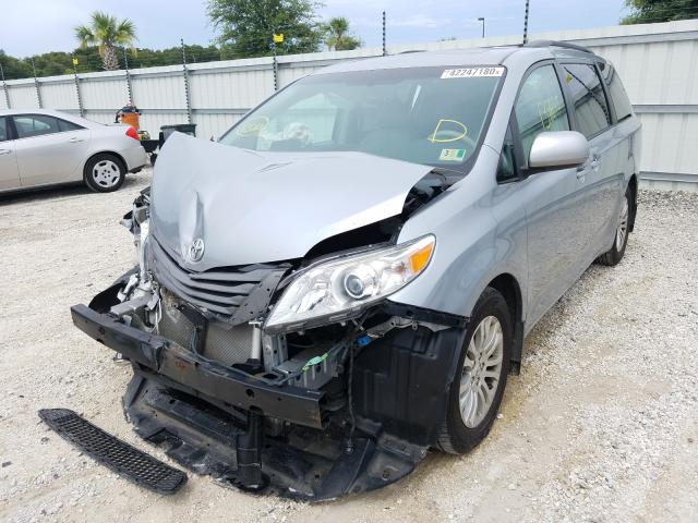 Photo 1 VIN: 5TDYK3DC3BS045484 - TOYOTA SIENNA XLE 