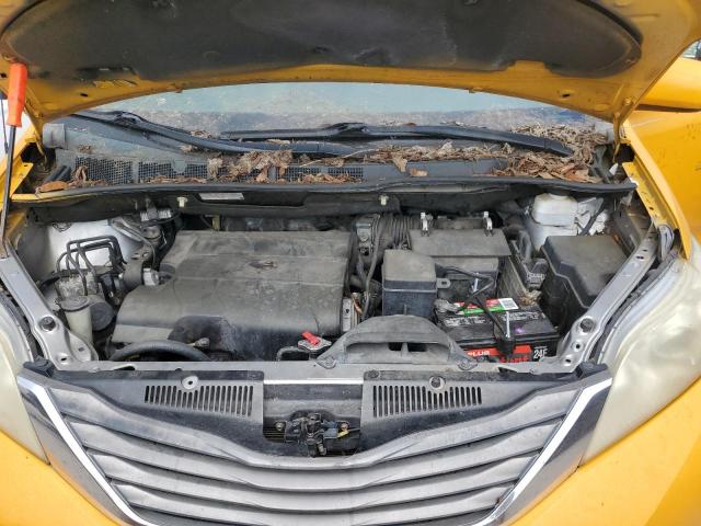 Photo 6 VIN: 5TDYK3DC3BS057179 - TOYOTA SIENNA XLE 