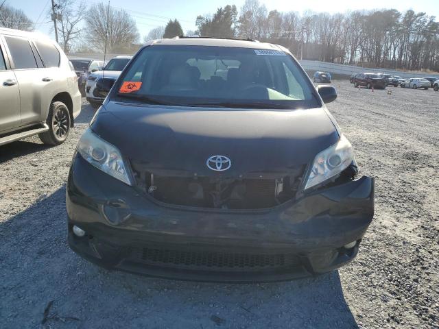 Photo 4 VIN: 5TDYK3DC3BS059966 - TOYOTA SIENNA XLE 